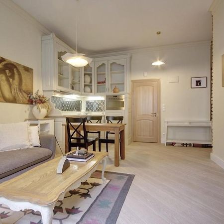 Town Hall Square Apartments Вилнюс Екстериор снимка