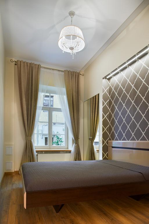 Town Hall Square Apartments Вилнюс Екстериор снимка
